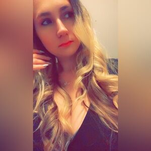 Meet your Posher, Alexandria